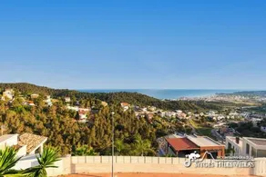 Stunning Villa Ibizenca with private pool in Sitges - Image 3