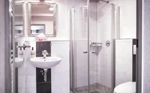 Cityhotel Jena - Image 3