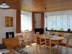 Attractive Holiday Home in Rotenburg with Garden - Image 3
