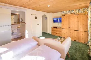 Hotel Ilga - Image 4