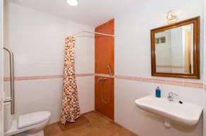 Albergue Casa De l'Aigua - Image 4