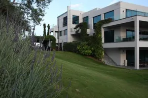 Villa No.10 - Image 2