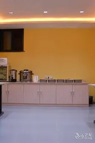 Haigang Fashion Hostel - Image 4