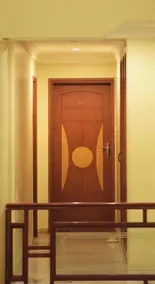 Hotel Valiant - Image 5