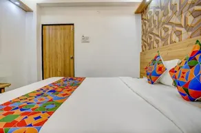 Fabhotel Galaxy Stay - Image 2