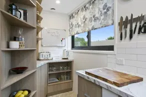 The Snug Premium 1BR Self Contained Apartment FREE Netflix - Image 5