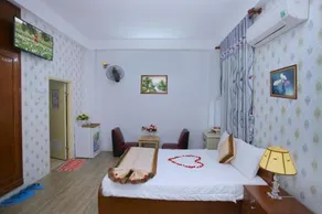 Hang Nga Hotel - Image 5