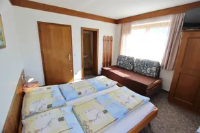 Spacious Apartment near Ski Trail in Maishofen - Image 4