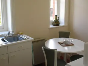 Parkside Holiday Flats - Image 3