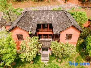 Longquan Senbo Longyuanyi Homestay - Image 5