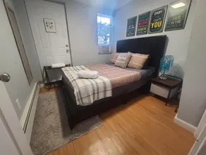 2 Bedrooms free parking South of Boston Quincy - Park view - Image 2