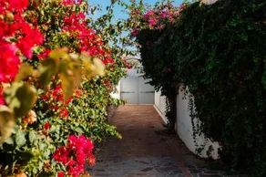 Marbella, Costabella - Beachfront Villa with Heated Pool - Image 2