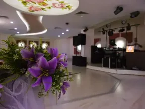 Grand Hotel Kazanluk - Image 4