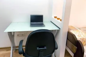Apartment 32 - Image 3