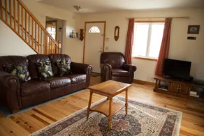 Cobtree Keuka Cottage - Image 2