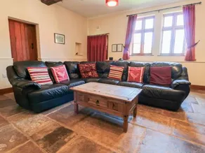 Bolstone Court - Image 2