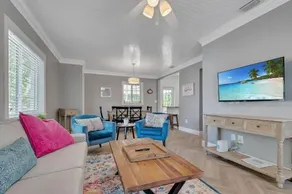 Charming 3 Bedroom /1 Bath home near Dadeland Mall - Image 2