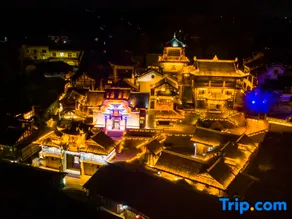 Songgai Ancient Town Qinjia Quadrangle Inn Homestay - Image 4