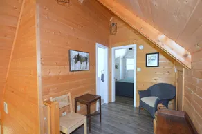 Rosies Creekside Retreat - 3 BR Escape! - Image 4