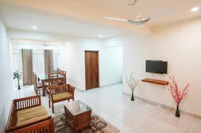 Fortune Avenue Hotel - Image 2