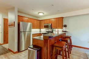 Eagle Springs East 207: Resting Moose Suite - Image 3