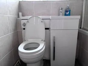 Spacious 2-bed Apartment in Hornchurch - Image 3