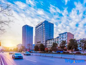 Baiyun Lake International Hotel - Image 4