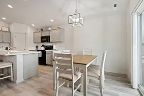 Beautiful Brand New Kuna Home - Image 5