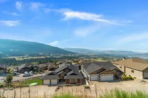 Oh What A View! 2 bed Suite - Image 4