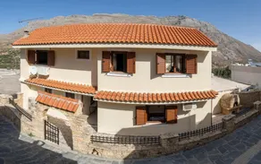 House of Papadogiannis - Image 5