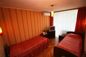 Druzhba Hotel And Restaurant - Image 4