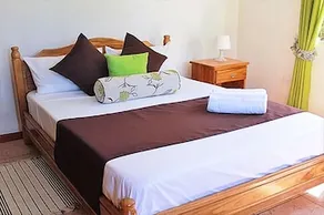 Albizia Lodge - Image 3