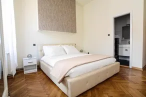 City Center Rooms - Image 5