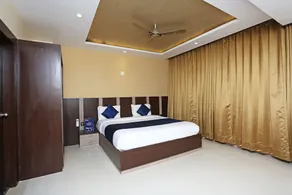 Hotel Golden Orchid - Image 3