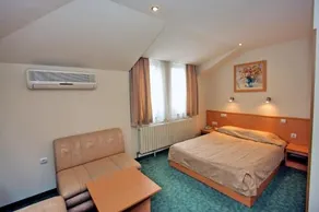 Tangra Hotel - Image 5