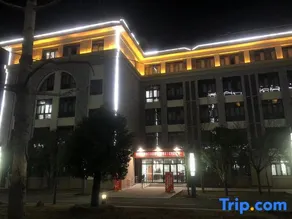 Party School Xueyuan Hotel - Image 2