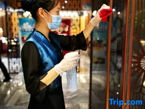 Jinan Jihua Mansion (Daming Lake Quancheng Square Shop) - Image 5