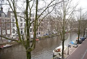 Canal Guesthouse Since 1657 - Image 3