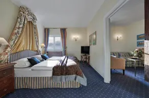 Hotel Schloss Lebenberg - Image 2