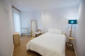 Apartamentos tiu Enrique 4 Piso - Image 4