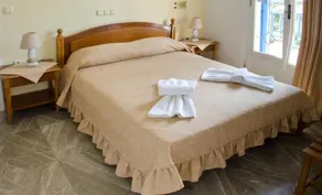 Hotel Zeus - Image 5