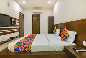 OYO 45544 Hotel Legacy - Image 3