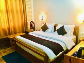 LA Riqueza Kanatal - Himalayan View Rooms - Parking on Site - Close to Surkanda Devi Temple & Jungle Safari - Image 4