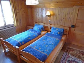 Heiderosli 1st Floor And Attic Apartment - Image 3