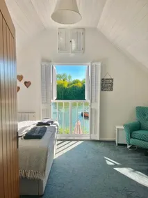 Nola Lodge - Image 5