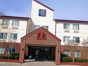 Motel 6 Rocky Mount - Image 4