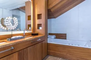 Valencia Luxury Alma Palace - Image 3