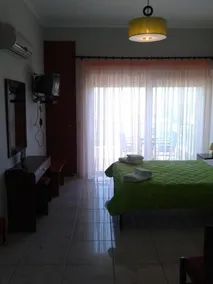 Rougas Apartments - Image 4
