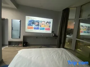 Starry Night Hotel (Dingtao Vienna Branch) - Image 4