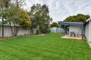 Carwyn Cottage - Impeccably Styled Circa 1940s - Image 5